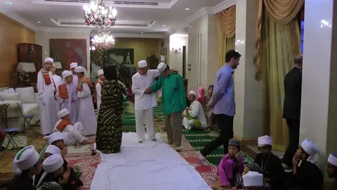 Majlis Berbuka Puasa 2018 Bersama  Anak Yatim Dan Pelajar Tahfiz Di Kediaman Pengasas Yayasan TAAT - foto 11