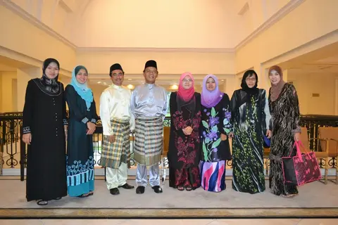 Majlis Iftar Bersama Anak-Anak Yatim Di KLGCC 2012