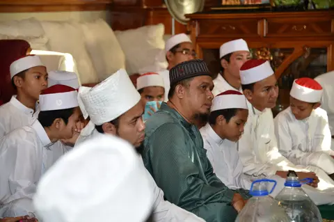 Majlis Berbuka Puasa Bersama 2016 Anak Yatim Di Kediaman Pengasas Yayasan TAAT - foto 6