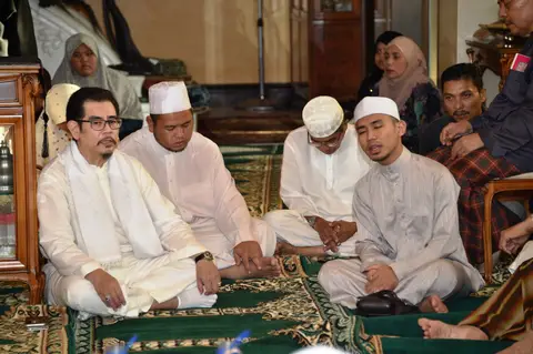 Majlis Berbuka Puasa Bersama 2016 Anak Yatim Di Kediaman Pengasas Yayasan TAAT - foto 11