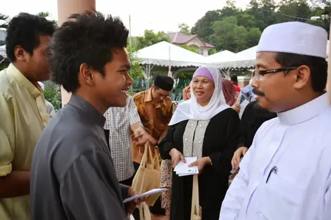 Majlis Iftar dan Sumbangan Kepada Anak Yatim Di Rumah Timbalan Mufti Negeri Sembilan - foto 12