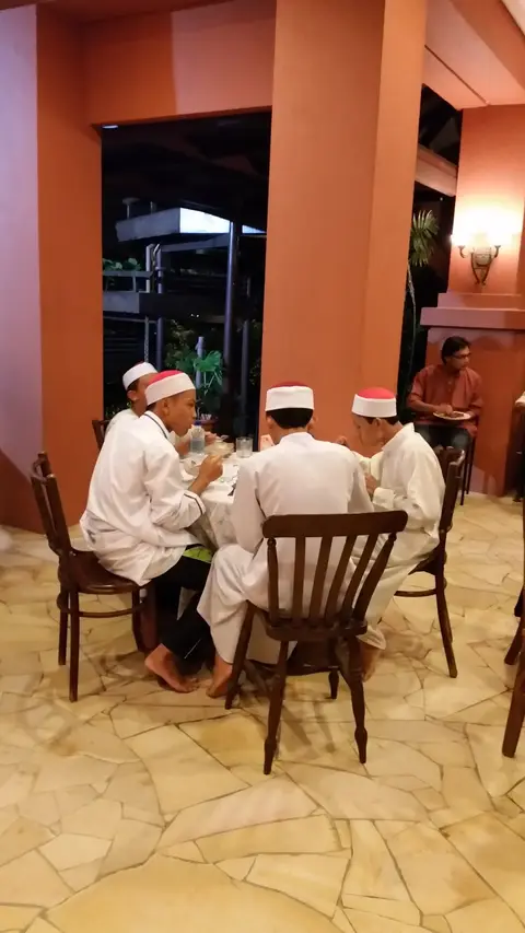 Majlis Doa Selamat, Tahlil Dan Sumbangan Zakat Kepada Anak-Anak Yatim Baitul Aini, Kuang - foto 12