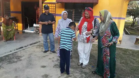 Penyerahan Ramadhan Box 2017 Kepada Tahfiz Sri Menanti, Rumah Tunas Harapan Payong Seri Sejahtera & Tahfiz Yamani Gunung Pasir - foto 3