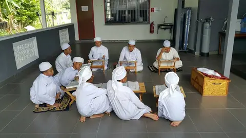 Penyerahan Ramadhan Box 2017 Kepada Tahfiz Sri Menanti, Rumah Tunas Harapan Payong Seri Sejahtera & Tahfiz Yamani Gunung Pasir - foto 7