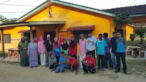 Penyerahan Ramadhan Box 2017 Kepada Tahfiz Sri Menanti, Rumah Tunas Harapan Payong Seri Sejahtera & Tahfiz Yamani Gunung Pasir - foto 10