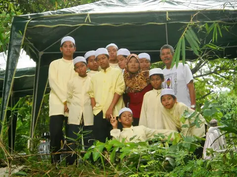 Majlis Pecah Tanah Tapak Kompleks Anak Yatim Yayasan Taat Di Labu Negeri Sembilan - foto 5