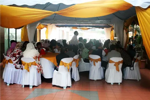 Majlis Iftar Bersama Anak-anak Yatim Jemputan Di Kafe d'One - foto 11