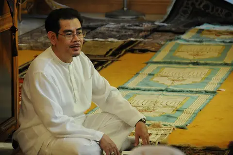 Solat Hajat Dan Bacaan Yasin Bersama Anak Yatim Di Kediaman Pengasas Yayasan Taat - foto 12