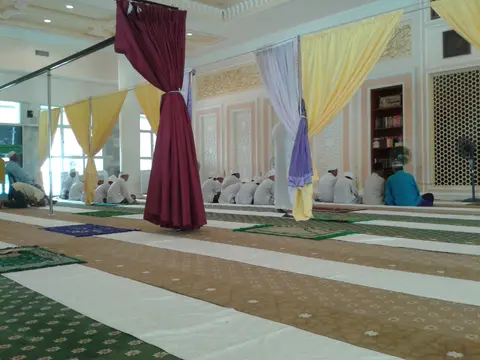 Sumbangan Bantuan Ramadhan Kepada Maahad Nurul Quran Tuanku Jaafar Seri Menanti, Kuala pilah - foto 5
