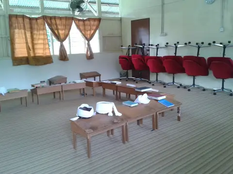 Sumbangan Bantuan Ramadhan Kepada Maahad Nurul Quran Tuanku Jaafar Seri Menanti, Kuala pilah - foto 7