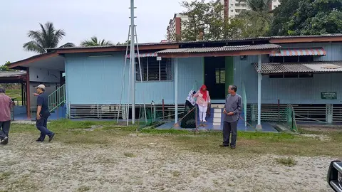 Sumbangan Bantuan Ramadhan Kepada Madrasah Tahfiz At-Taqwa, Taman Sri Langat, Kajang - foto 3