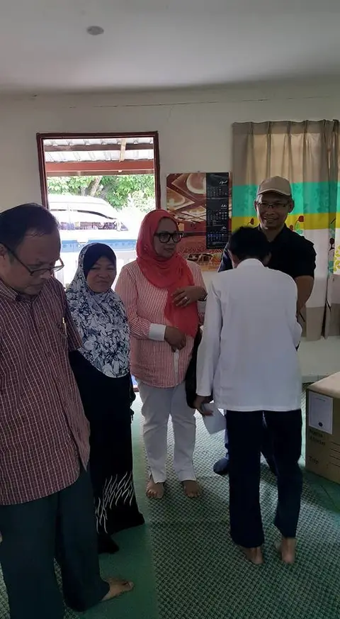 Sumbangan Bantuan Ramadhan Kepada Madrasah Tahfiz At-Taqwa, Taman Sri Langat, Kajang - foto 7