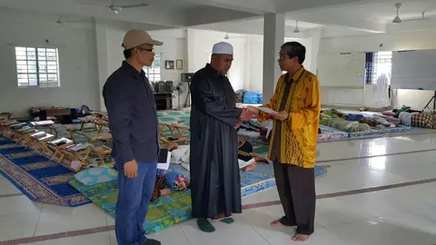 Sumbangan Katil Bertingkat Kepada Pusat Tahfiz Jalan Kebun, Shah Alam