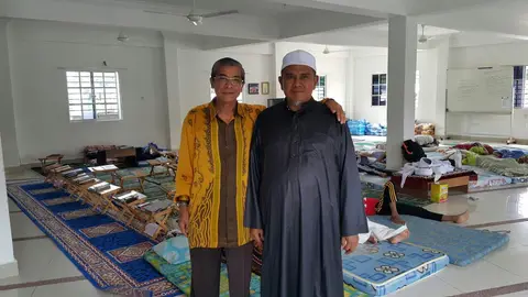 Sumbangan Katil Bertingkat Kepada Pusat Tahfiz Jalan Kebun, Shah Alam - foto 3