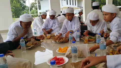 Sumbangan Kepada Madrasah Tahfiz Baitul Aini, Kuang, Selangor - foto 4