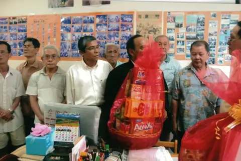 Sumbangan kepada Pusat Jagaan Warga Emas di Kuala Lumpur - foto 6